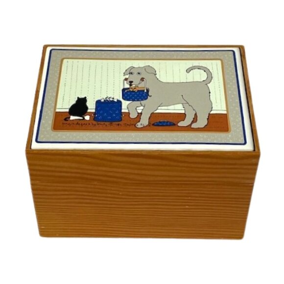 Wooden recipe holder/box with pet theme. - Picture 1 of 6